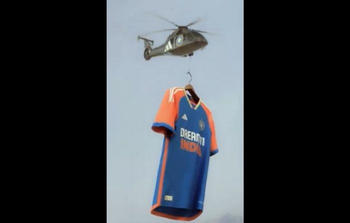 The 'flying' launch of India's jersey for T20 World Cup 2024