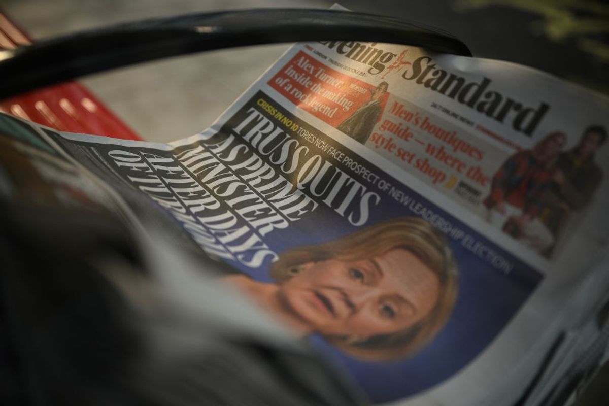 UK: Opposition want end to Tory 'soap opera', seek general election