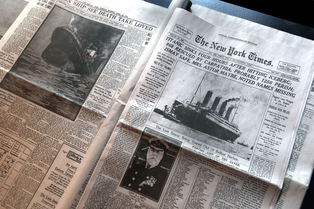 Last songs that were played while Titanic sank in 1912