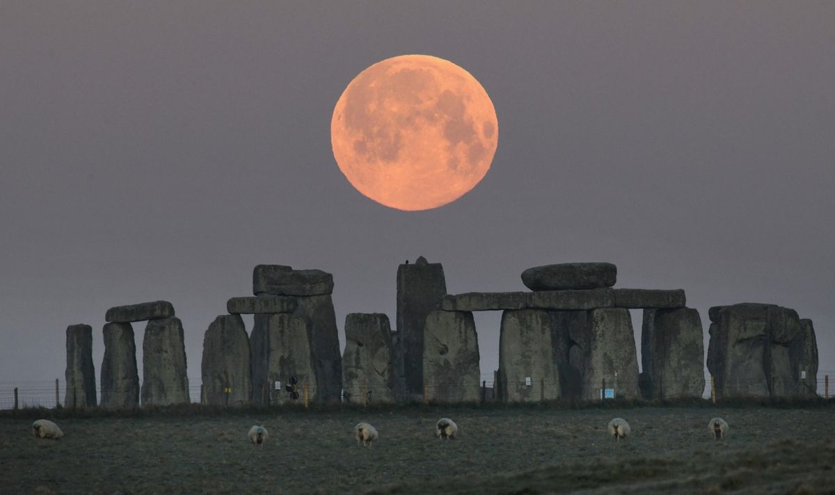 Stonehenge’s mysterious moon connection unveiled