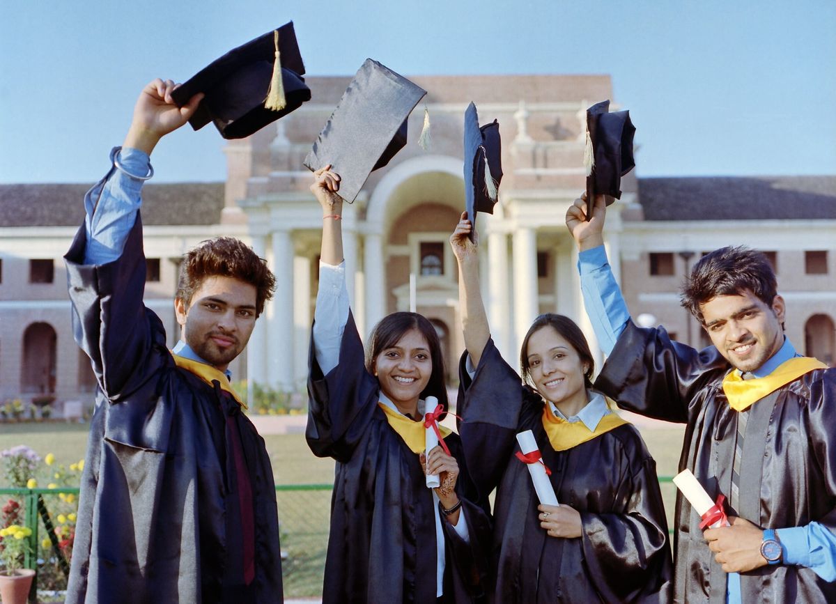 Trump administration to restore foreign students' legal status, for now