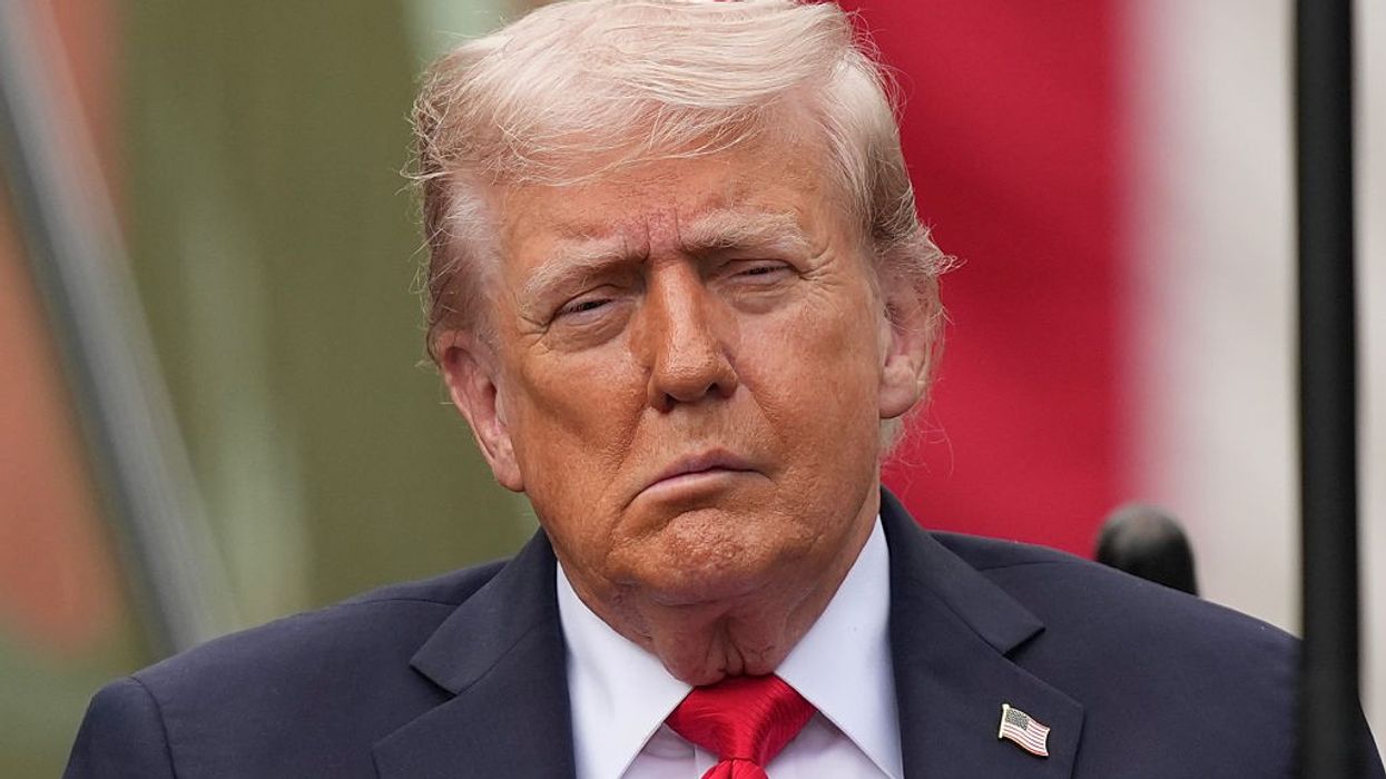 Trump facial droop health speculation