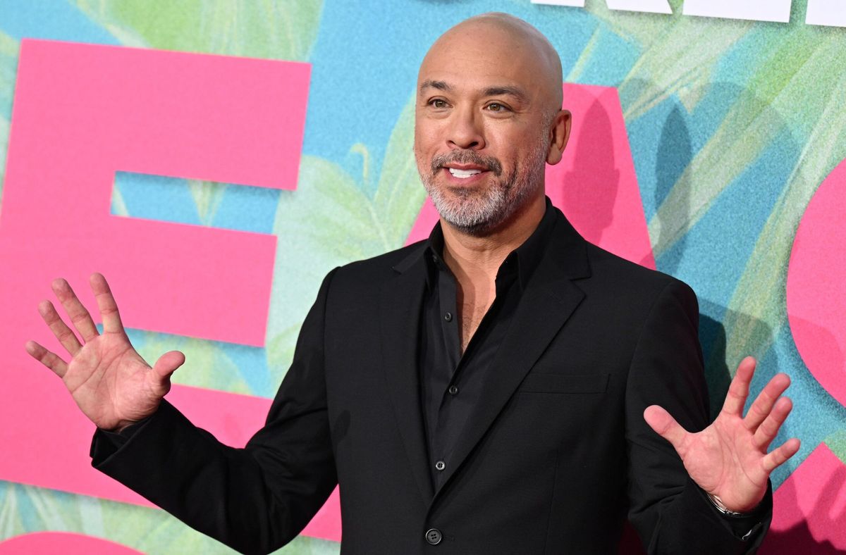 Comedian Jo Koy to host 2024 Golden Globes