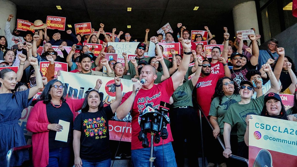 US student visa drop