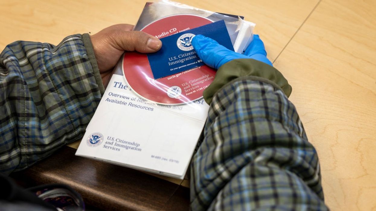 USCIS: New $100K H-1B Visa Fee Won’t Hit Current Holders