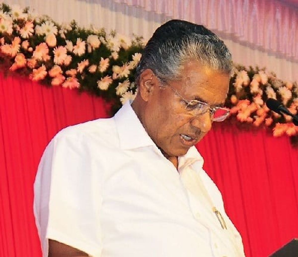 vizhinjam-pinarayi-port