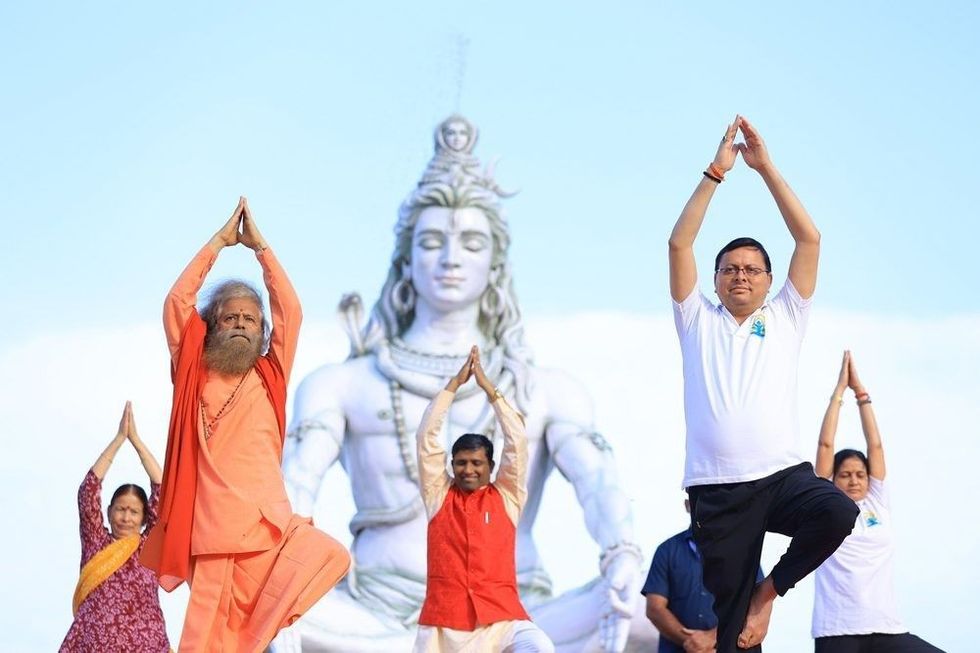vrikshasana