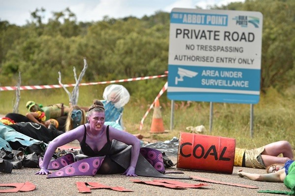 Australia Detains Media Persons For Filming Anti-Coal Protest