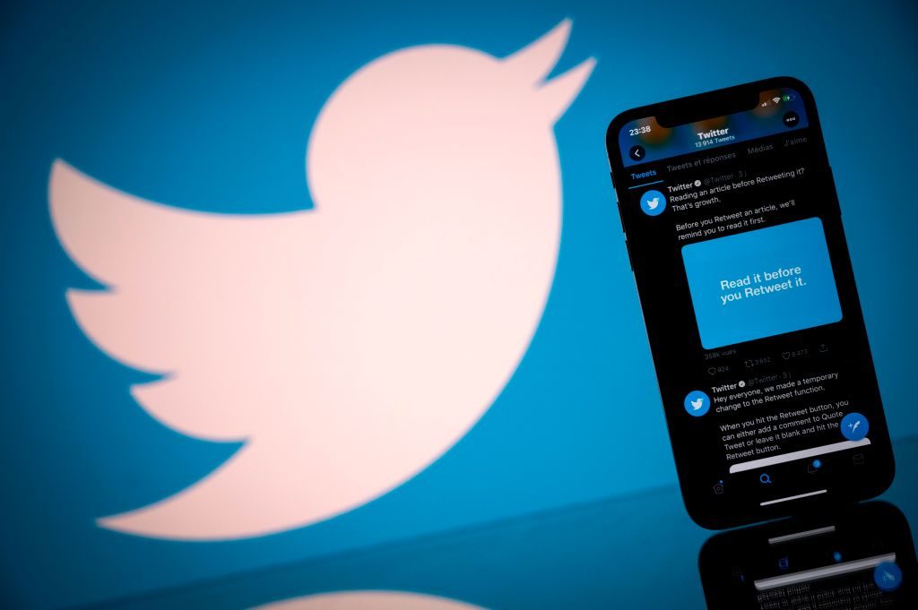 Indian IT minister says Twitter locked his account for an hour