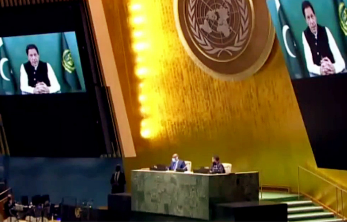 Young Indian diplomat tears into Pak PM at UN