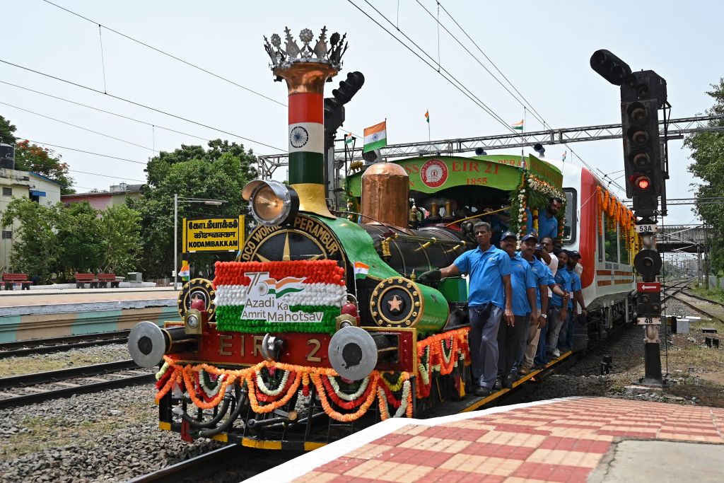 In pictures: India celebrates 75 years of Independence with fanfare