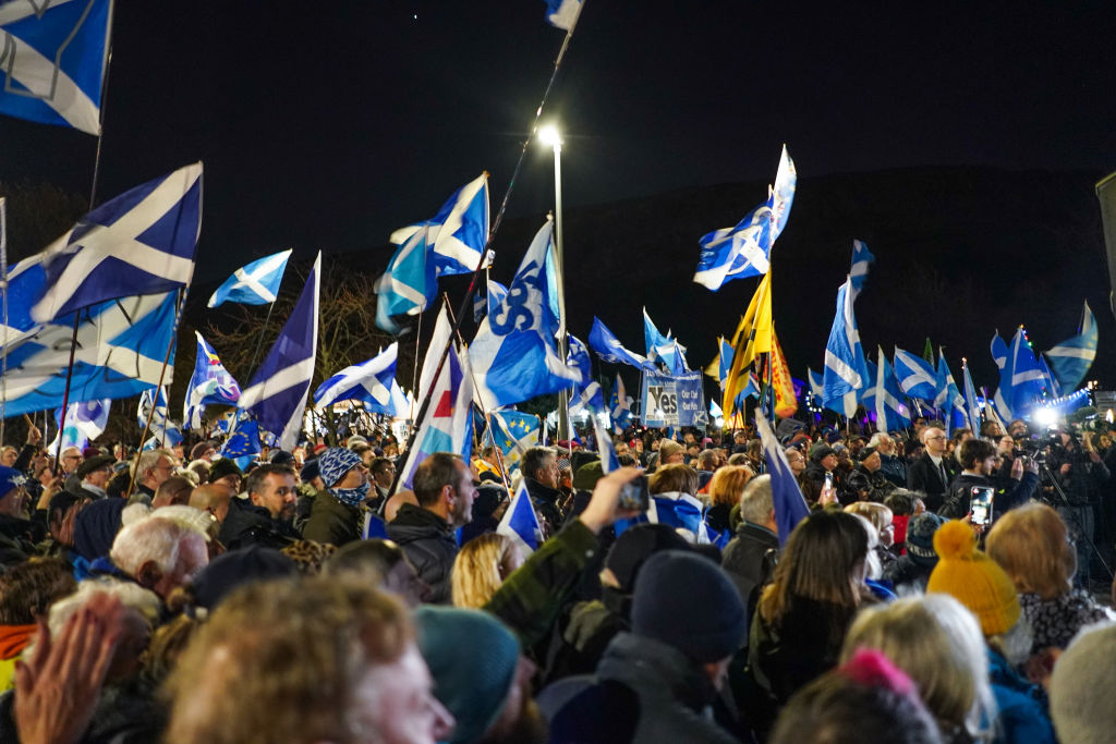 Scottish independence supporters demonstrate
