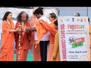 Parmarth Niketan holds countdown event to International Day of Yoga 2023