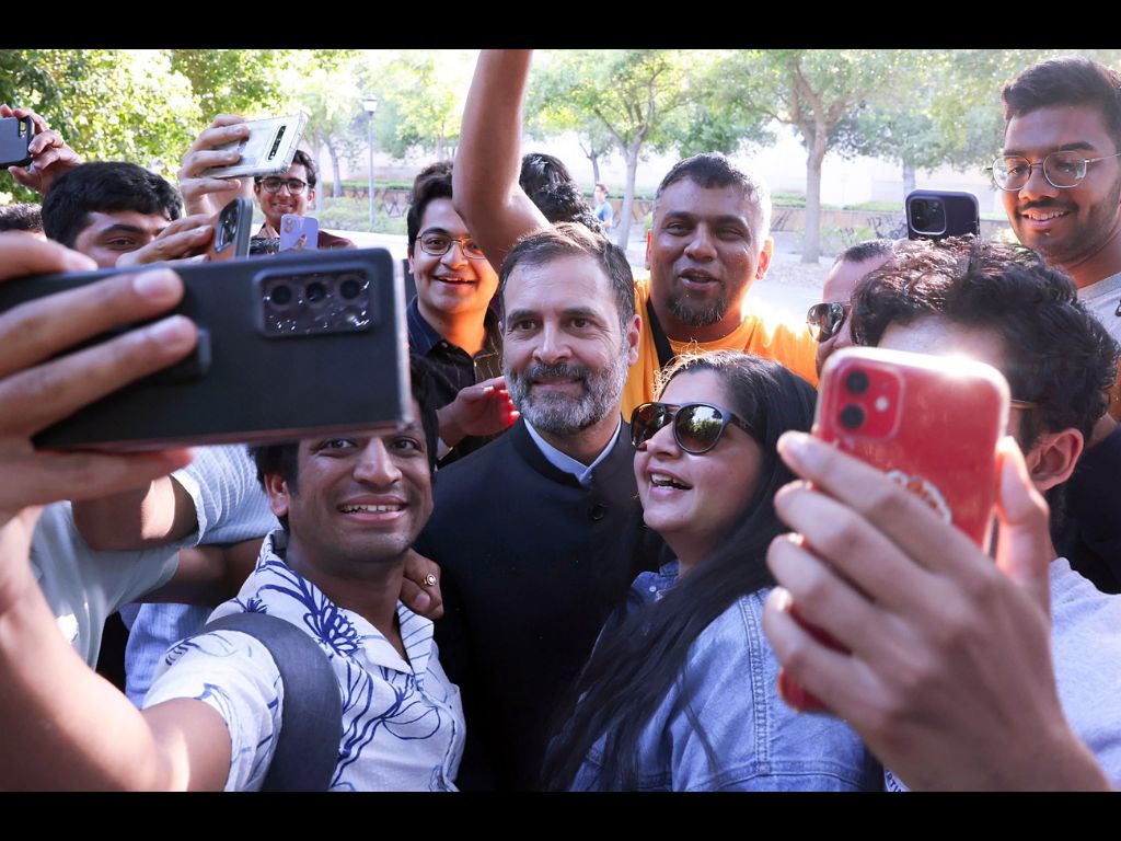 Students of Stanford University, US, take selfies with Indian National Congress leader Rahul Gandhi