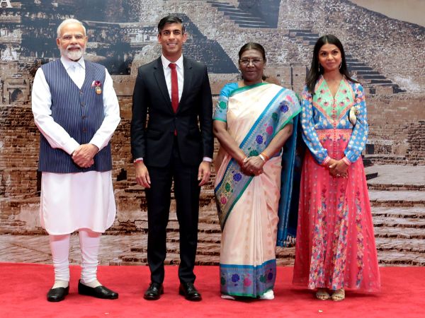 Indian attire a top draw as Delhi G20 dignitaries attend India president's dinner; see PICS